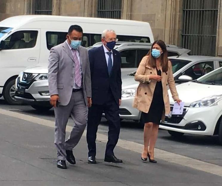 Comienzan a llegar invitados por Cuarto Informe de Gobierno