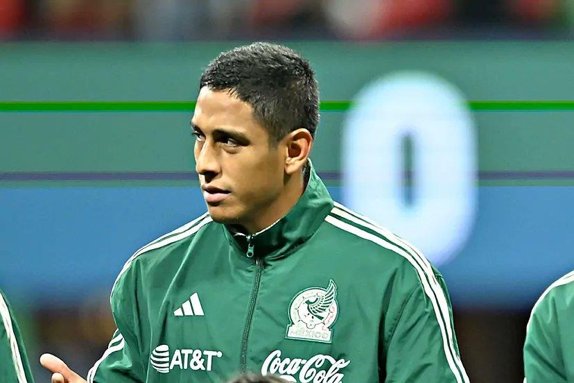 Llegan regios del Tri para reportar con Rayados y Tigres