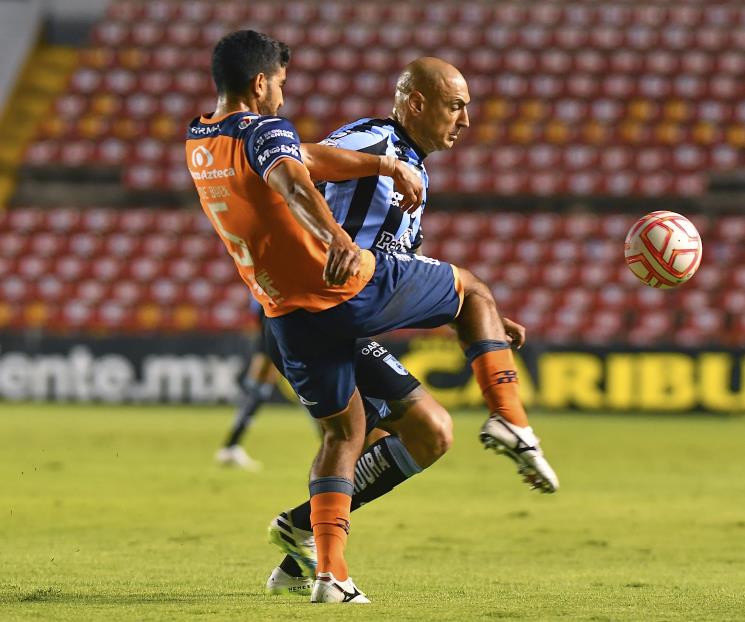 Empatan Gallos y Puebla