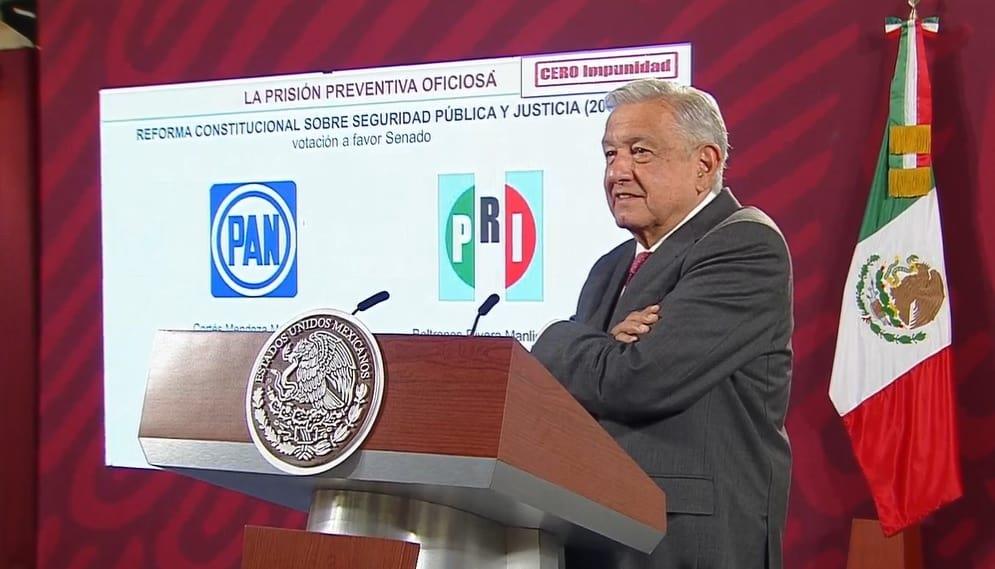 AMLO pide congruencia por votación de prisión preventiva