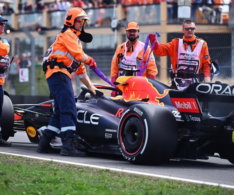 Domina Leclerc, Checo llega 12vo