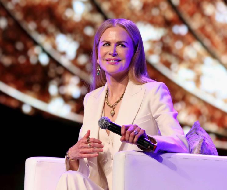 Invita Kidman a jóvenes a nunca dejar de aprender