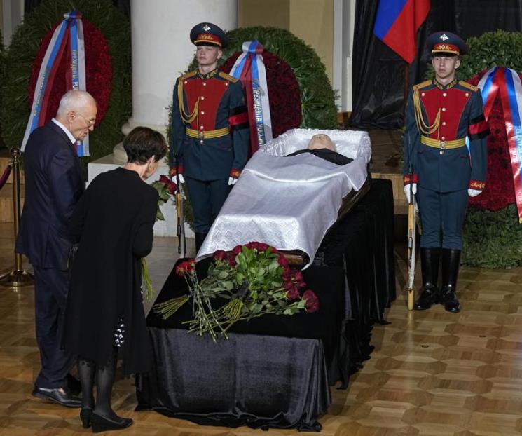 Despiden miles en Moscú a Mijaíl Gorbachov