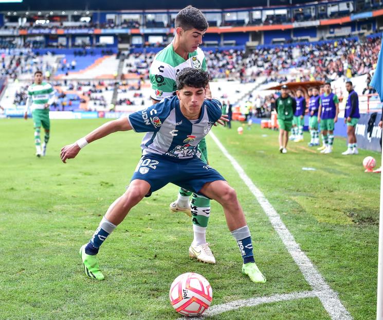 Vence Pachuca a Santos