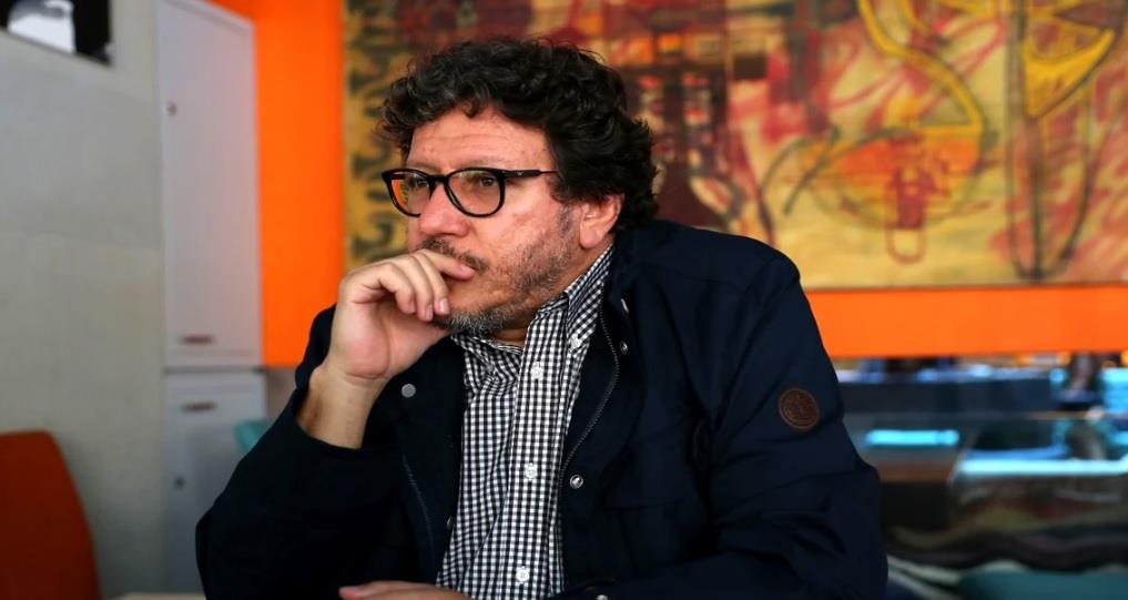 El escritor Santiago Gamboa recomienda qué leer