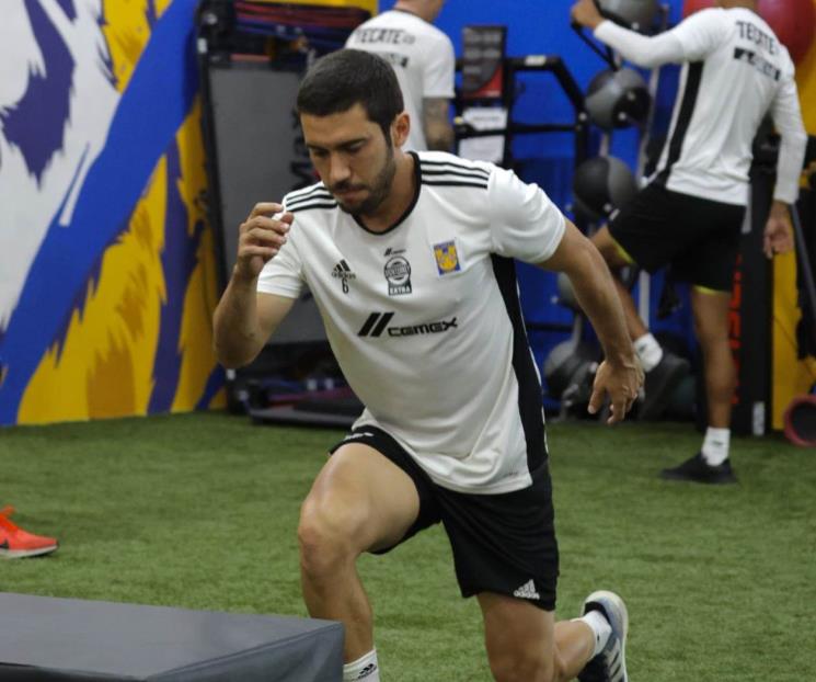 Por lluvias entrena Tigres en gimnasio