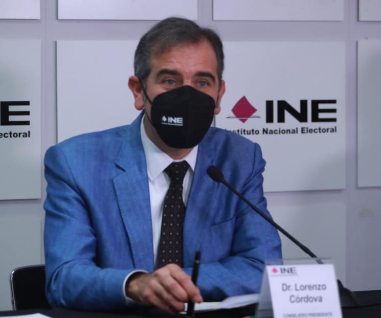 Convoca INE a concursar por plaza