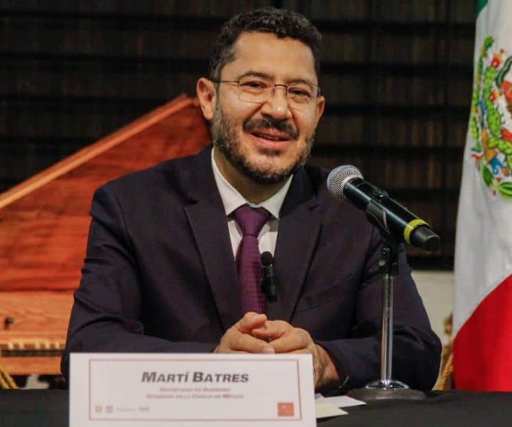 Ve AMLO posibles candidatos para gobernar CDMX