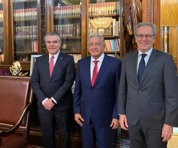 La relación con empresarios es respetuosa: AMLO