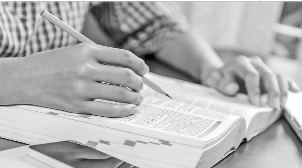 La RAE dice adiós a la ch y la ll en el abecedario