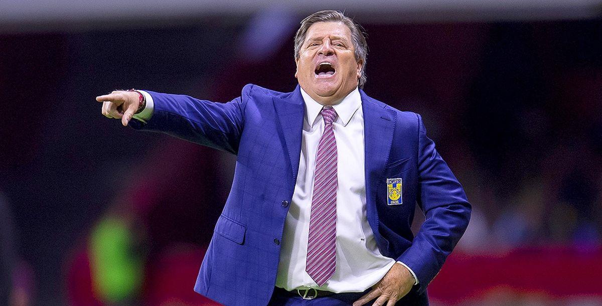 Pese a crisis, dice Piojo que Tigres peleará por el título