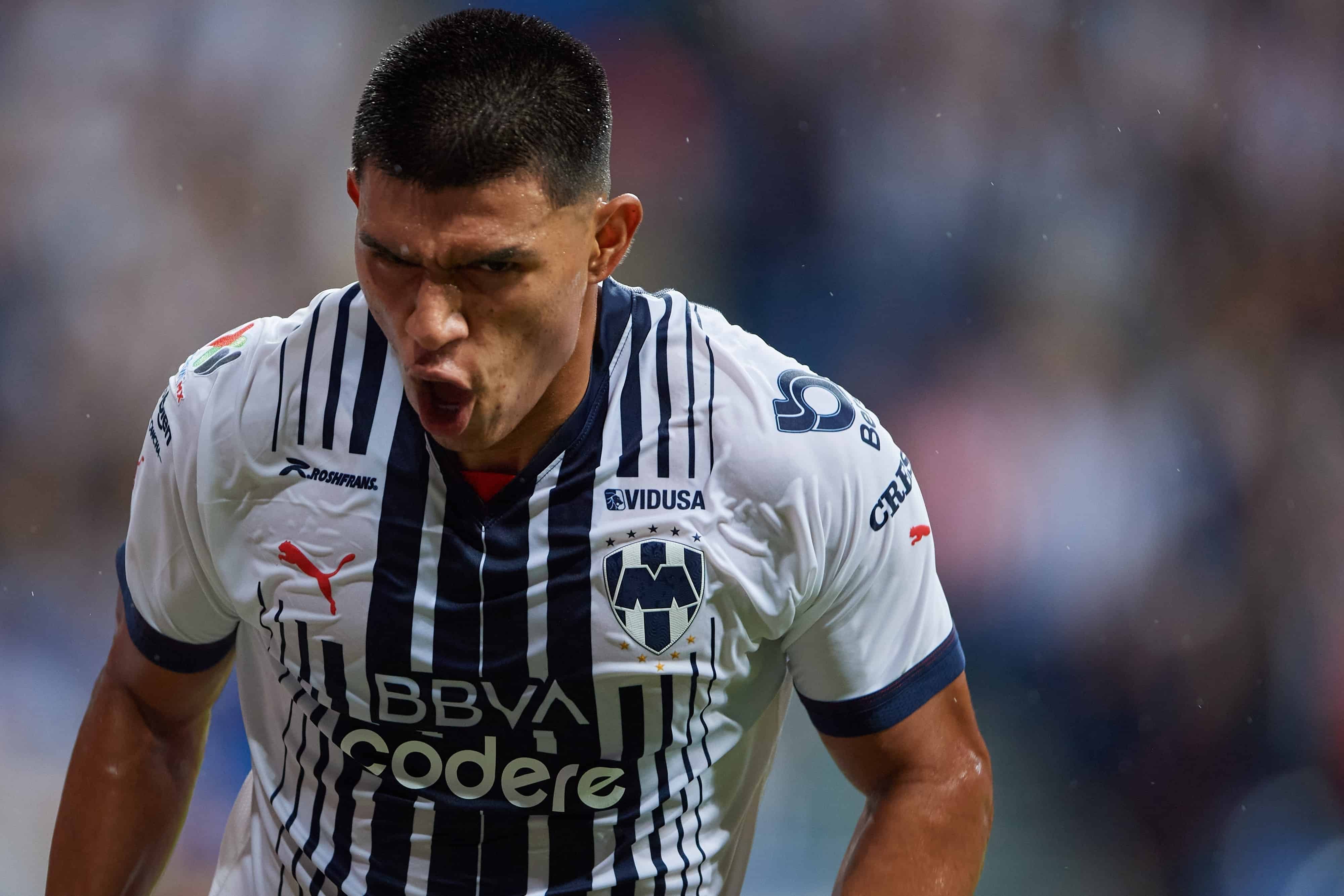 Jesús Gallardo abre el marcador.