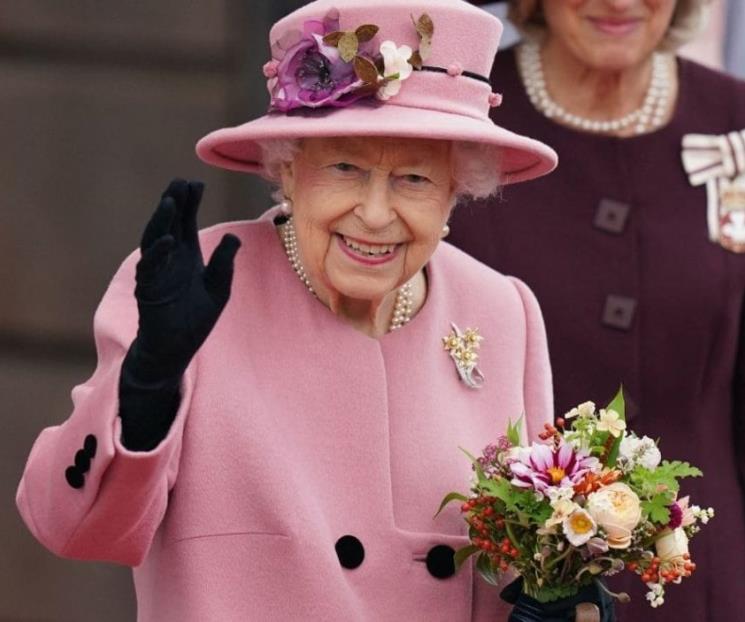 Una reverencia a Su Majestad