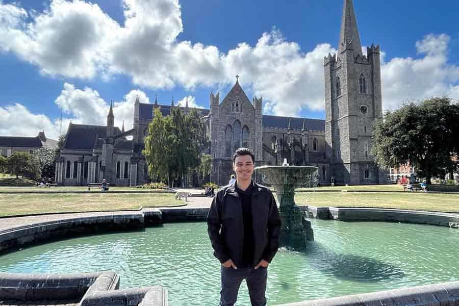 Gana mexicano beca para estudiar posgrado en ciberseguridad