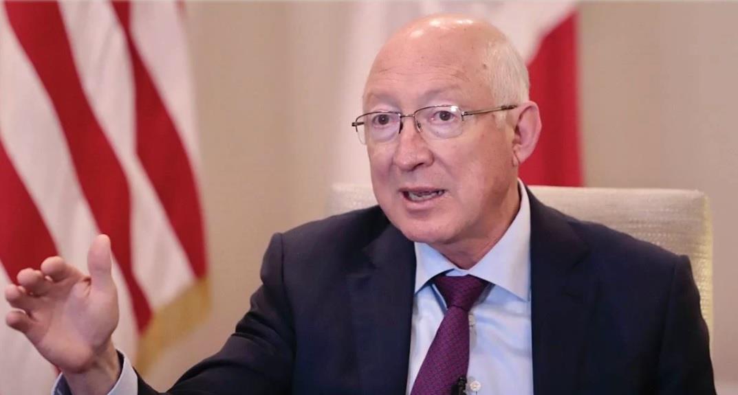 Ken Salazar hace balance de su trabajo