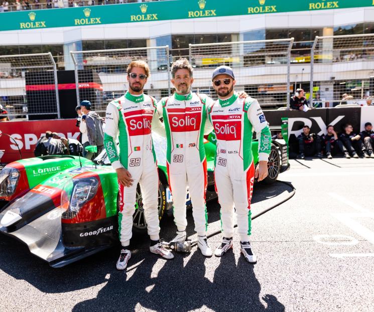 Es regio Roberto González segundo en las 6 horas de Fuji