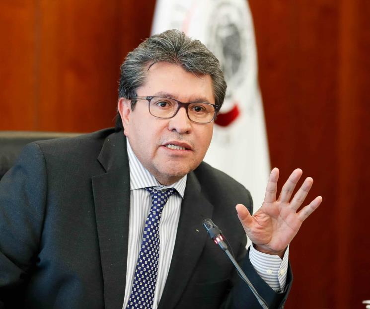Acusa Monreal críticas financiadas con dinero público
