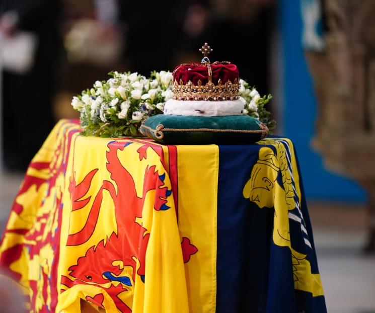 Despiden a la Reina Isabel en Escocia