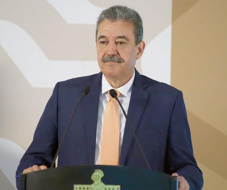 Multará NL a armadora de camiones por incumplir