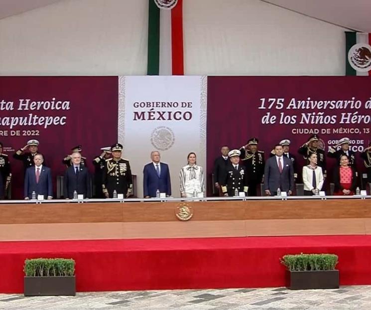 AMLO encabeza ceremonia de gesta heroica de Niños Héroes