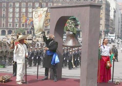 Alistan carros alegóricos para Fiestas Patrias