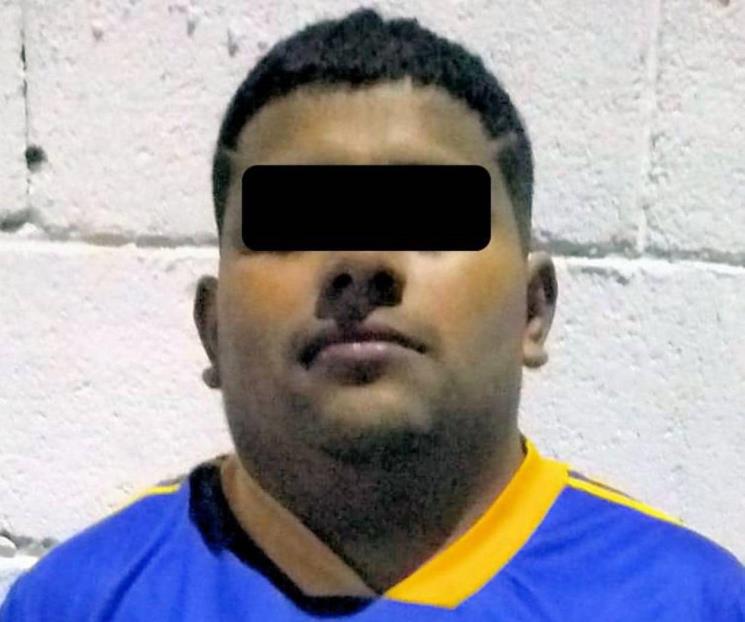 Lo detienen por conducir motocicleta con reporte de robo