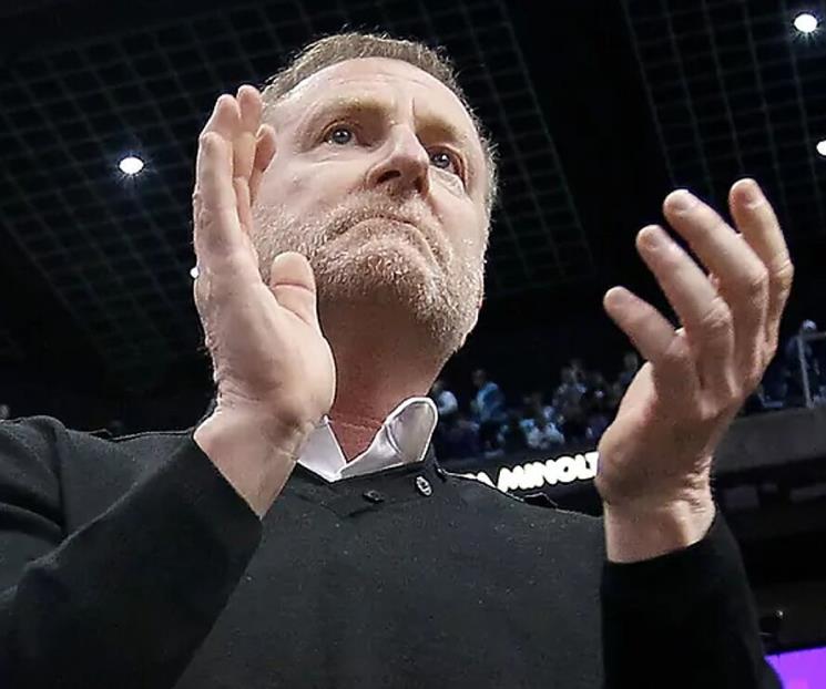 Suspende NBA un año a dueño de Suns por racismo