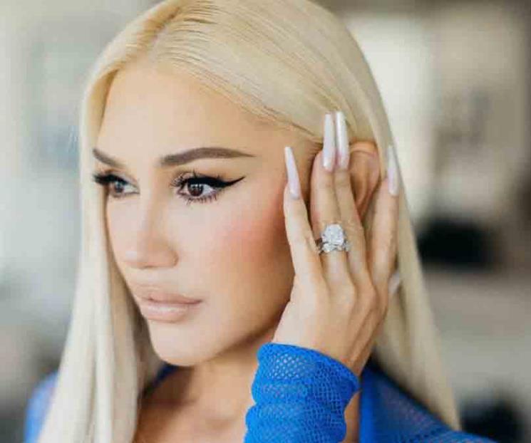 Le piden a Gwen Stefani dejar retoques faciales
