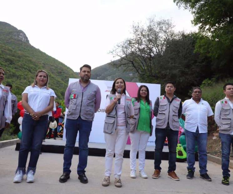 Inicia Cristina celebraciones del 15 de septiembre