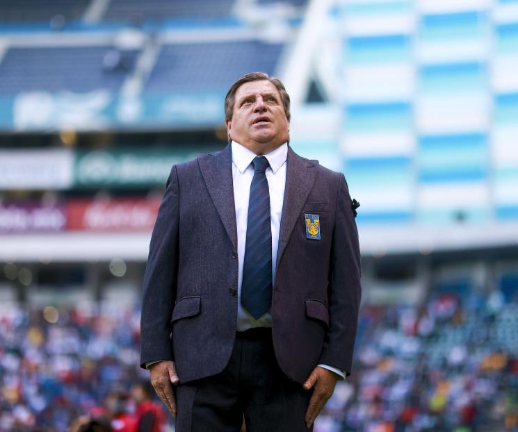Admite Miguel Herrera culpa tras mal paso