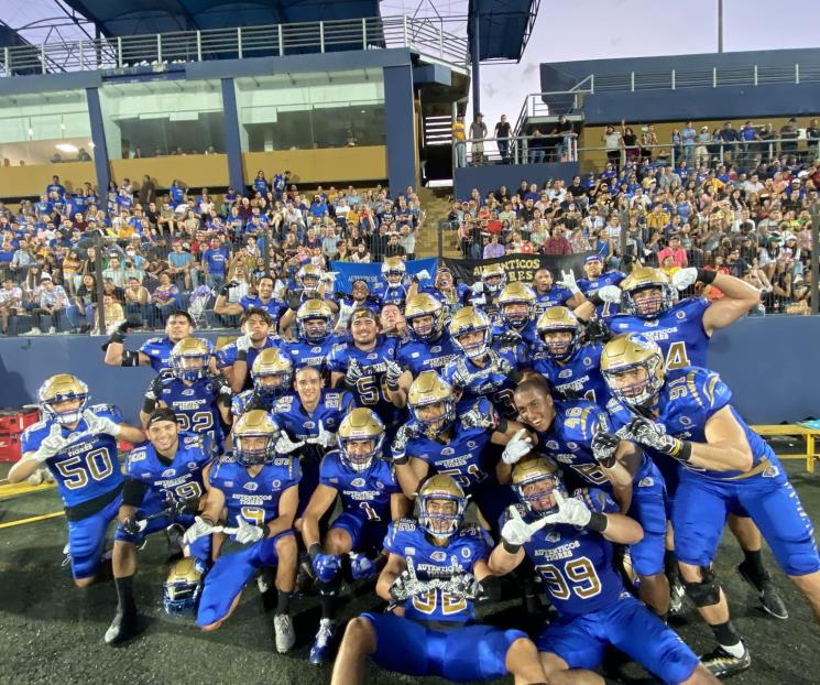 Mantienen Auténticos su invicto en Onefa