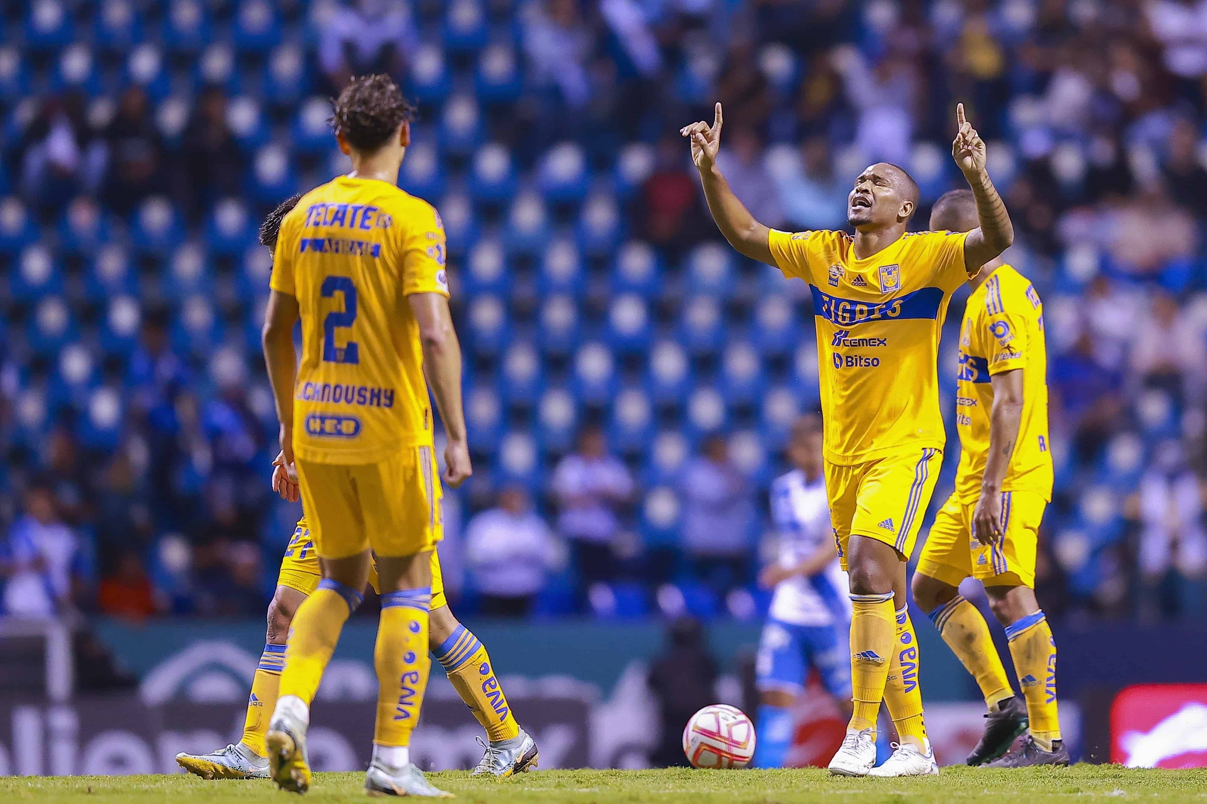 Samir Caetano hace el del descuento.