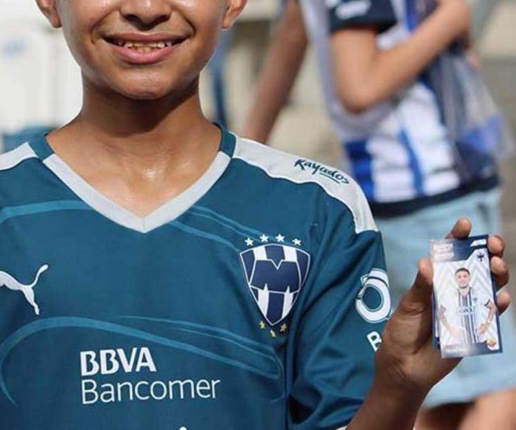 Habrá canje de estampas de álbum de Rayados y Mundial