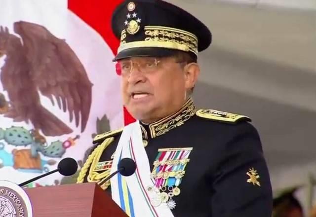Fuerzas Armadas y GN, subordinadas al poder civil