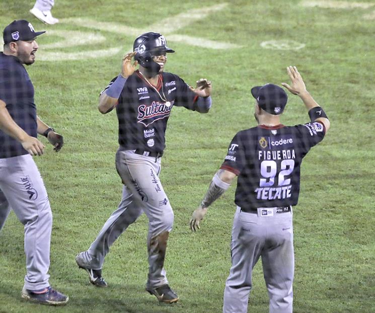 Salen Sultanes por su título once