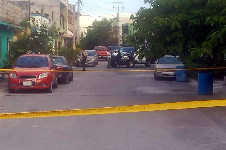 Una fiesta de cumpleaños terminó en forma trágica, cuando un desconocido interrumpió en la reunión y atacó con un cuchillo a cuatro de los invitados