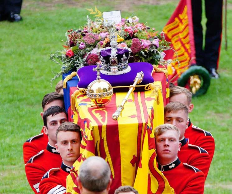 Dan último adiós a la Reina Isabel II