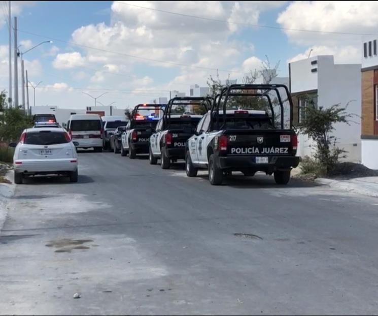 Rescatan a migrantes abandonados dentro de vivienda