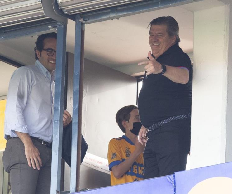 Culebro se aparece en práctica