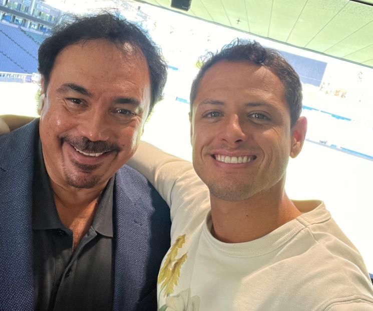Se reúne Hugo Sánchez con Chicharito