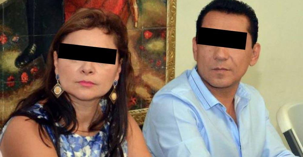 Dictan auto de formal prisión contra Abarca y su esposa