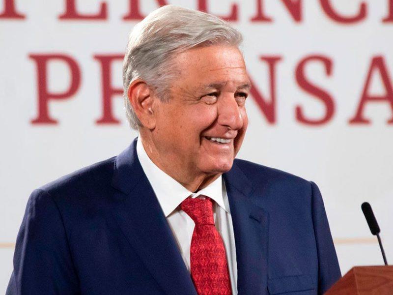 Mexicanos tienen ingreso para lo básico: AMLO