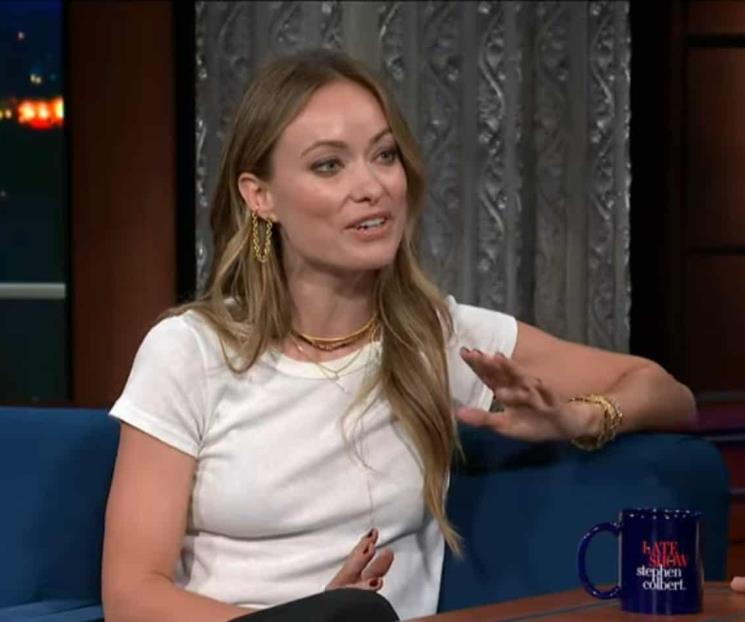 Olivia Wilde aclara si Harry Styles le escupió a Chris Pine Olivia Wilde aclara si Harry Styles le escupió a Chris Pine