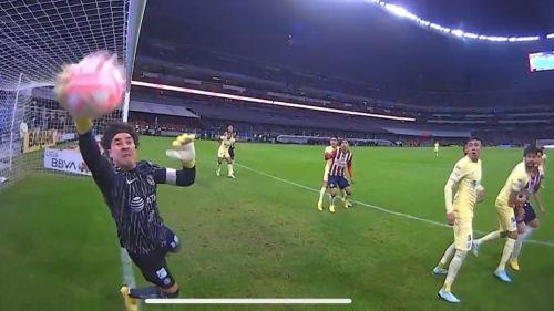 Validó Archundia decisión correcta en gol no válido a Chivas