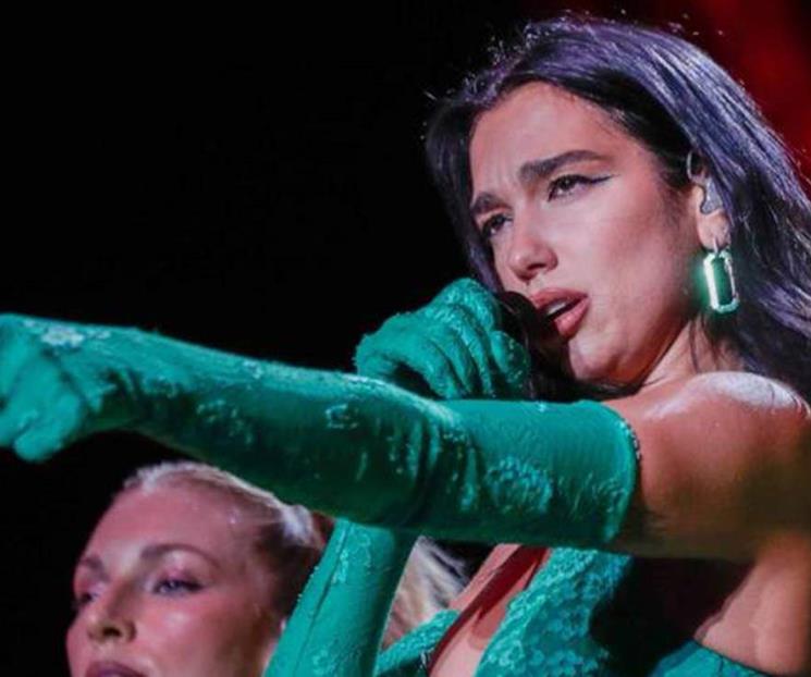 Así agarró el temblor a Dua Lipa en la CDMX