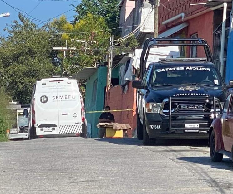 Asaltan tienda, asesinan a mujer