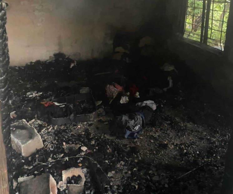Corre a su nuera por drogarse, se venga incendiando casa
