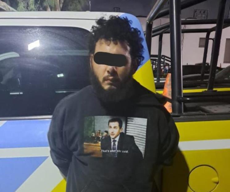 Hombre que robó camioneta provoca persecución