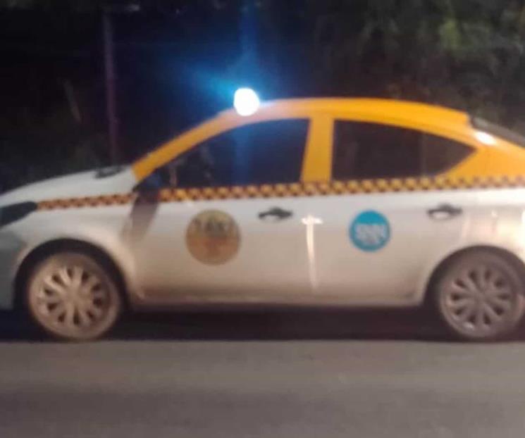 Aseguran taxi y motocicleta utilizados en hechos ilícitos