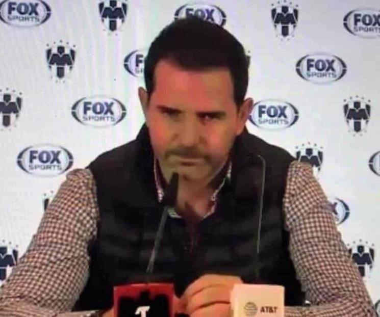 Se va Duilio Davino de Rayados
